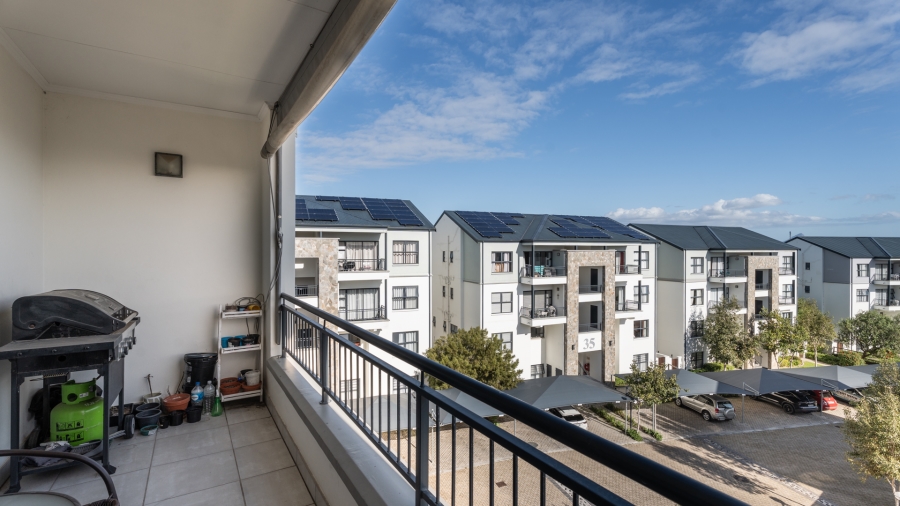 1 Bedroom Property for Sale in De Zicht Estate Western Cape